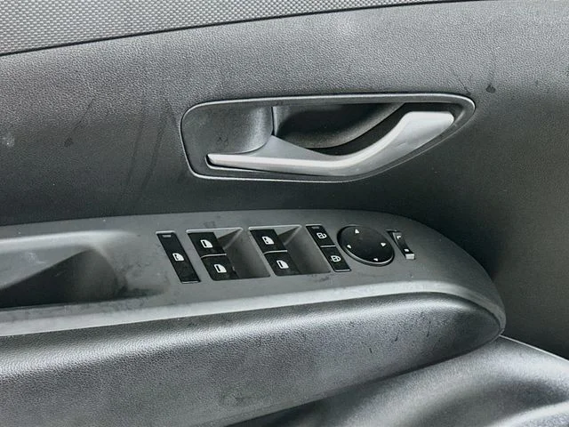 New 2026 Hyundai TUCSON SE
