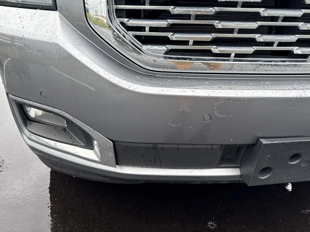 Used 2018 Gray GMC Denali image 10