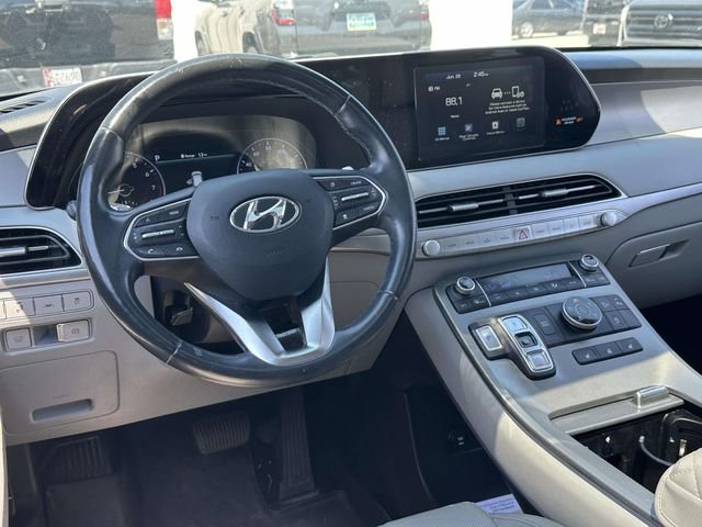Used 2020 Gray Hyundai SEL image 2