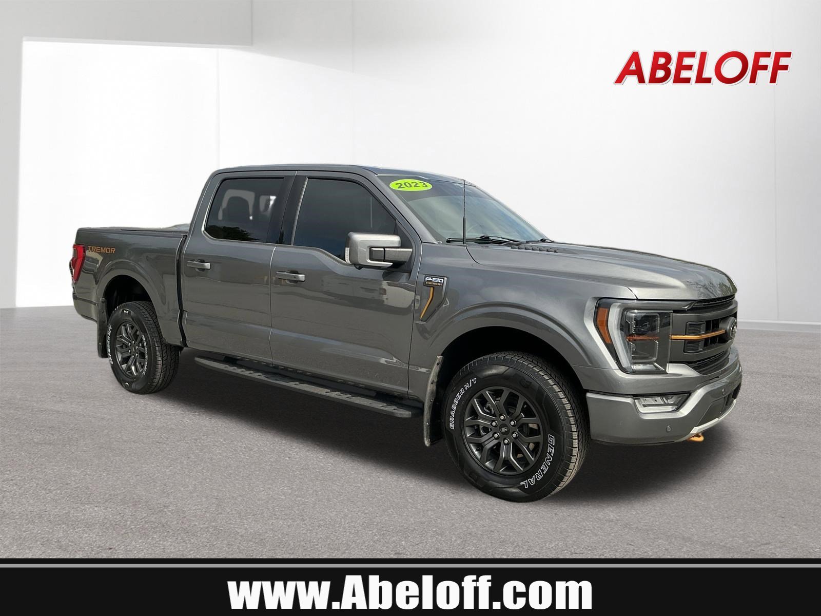 Used 2023 Gray Metallic Ford Tremor image 1