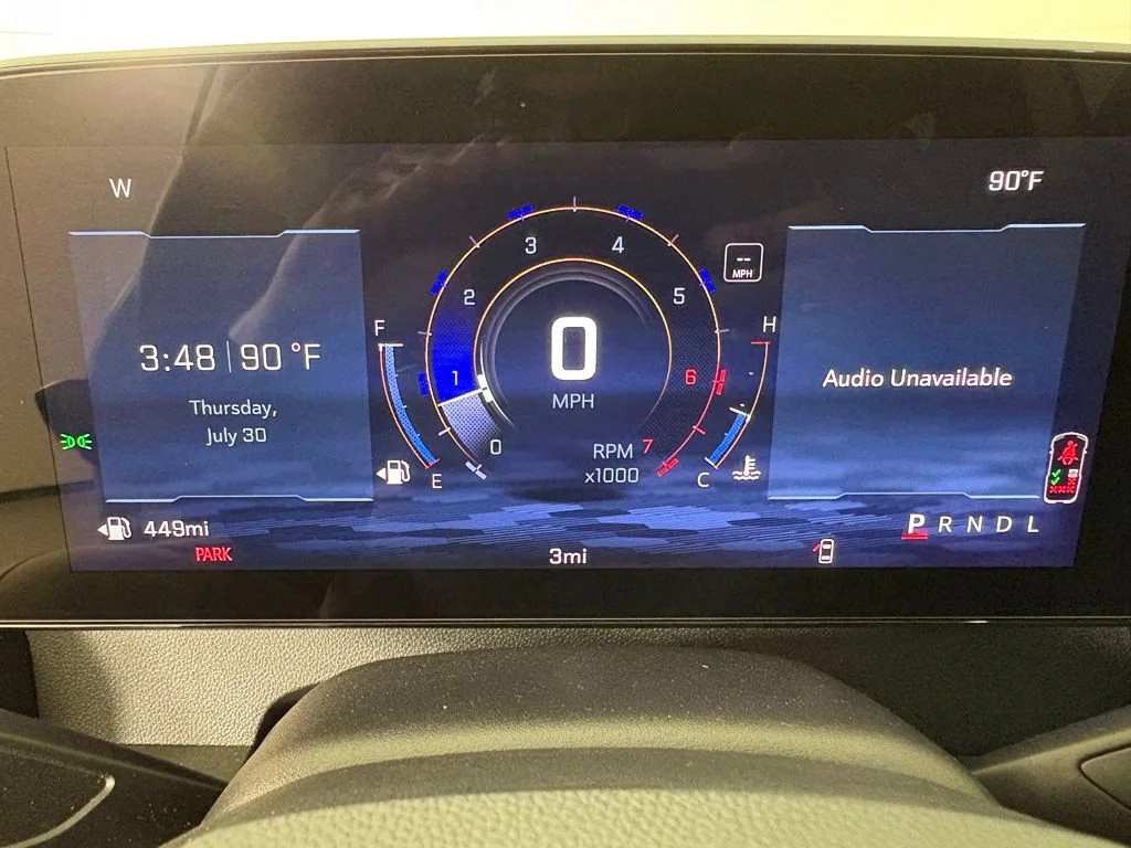 New 2026 Summit White Chevrolet LT image 31