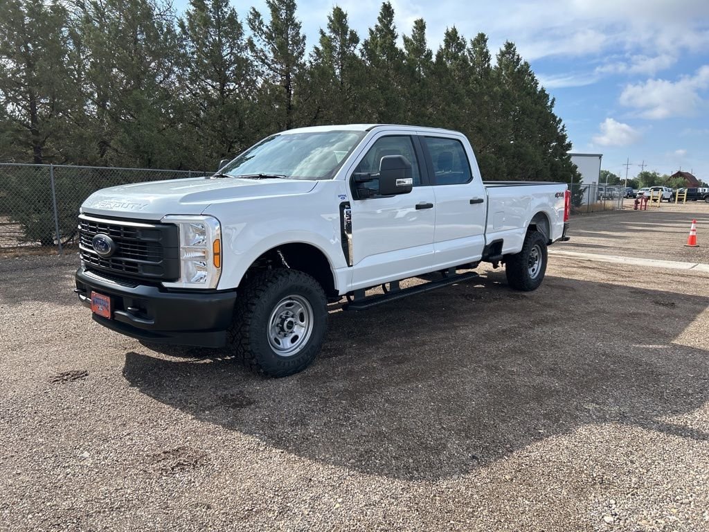New 2026 Oxford White Ford XL image 2