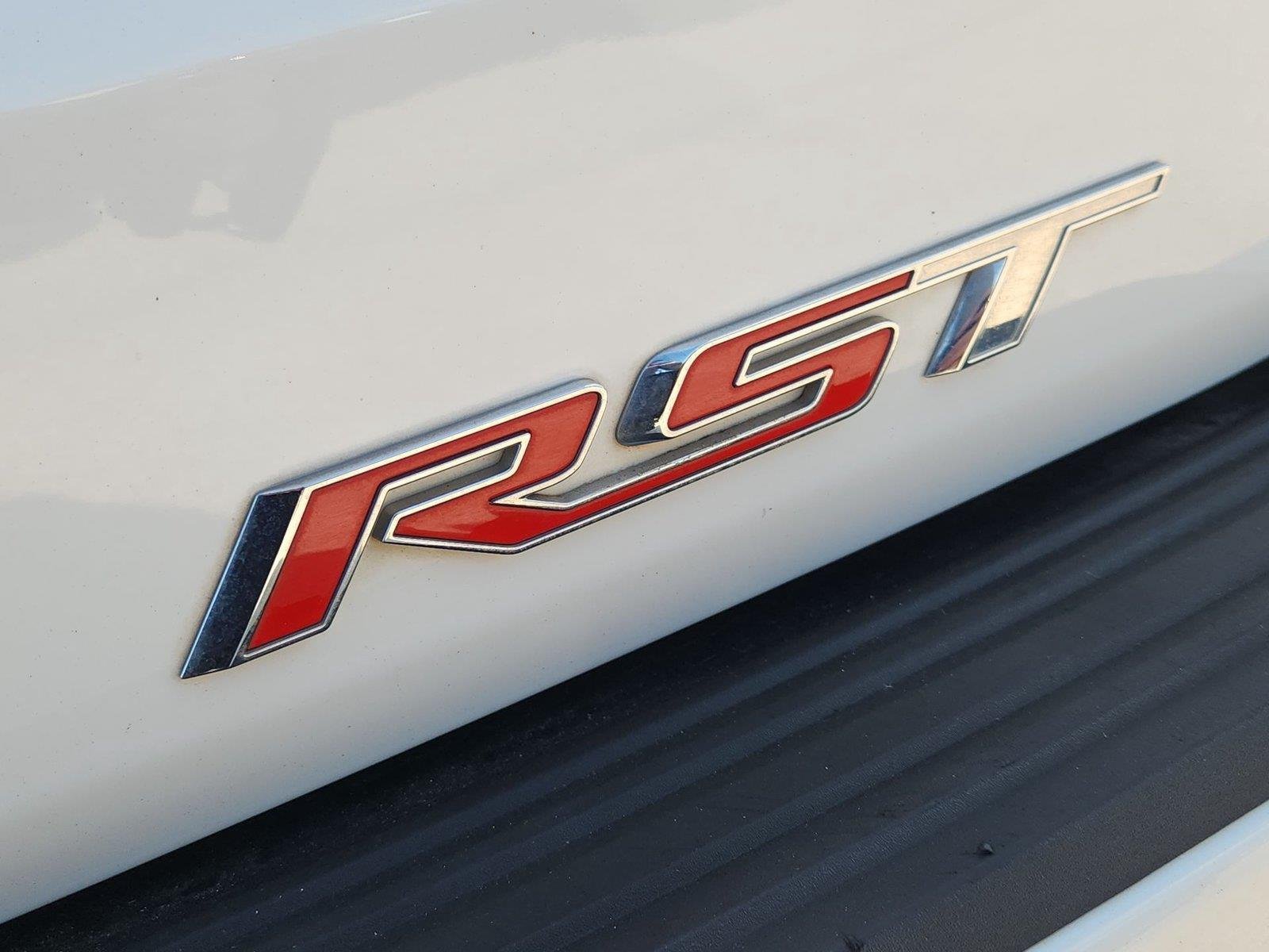 2024 Chevrolet Suburban RST White at Mac Haik Chevrolet