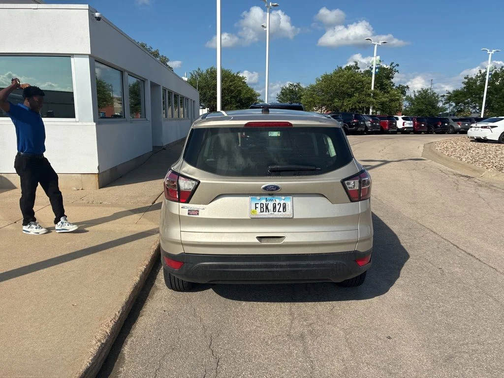 Used 2017 Gold Ford S image 5