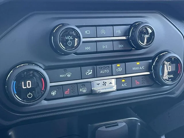 New 2026 White Ford Raptor image 21