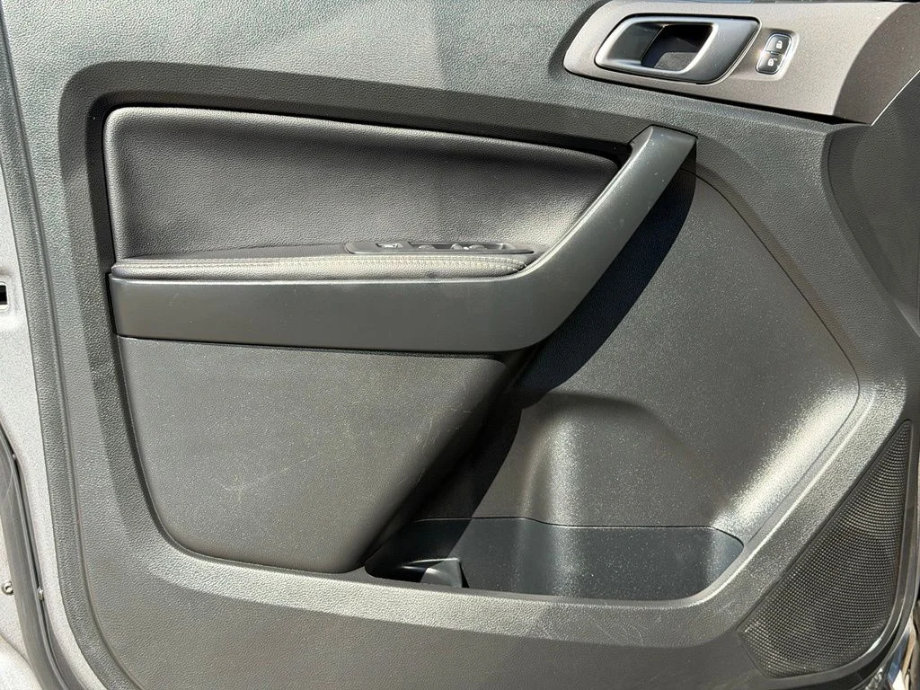 Used 2023 Gray Ford Lariat image 22