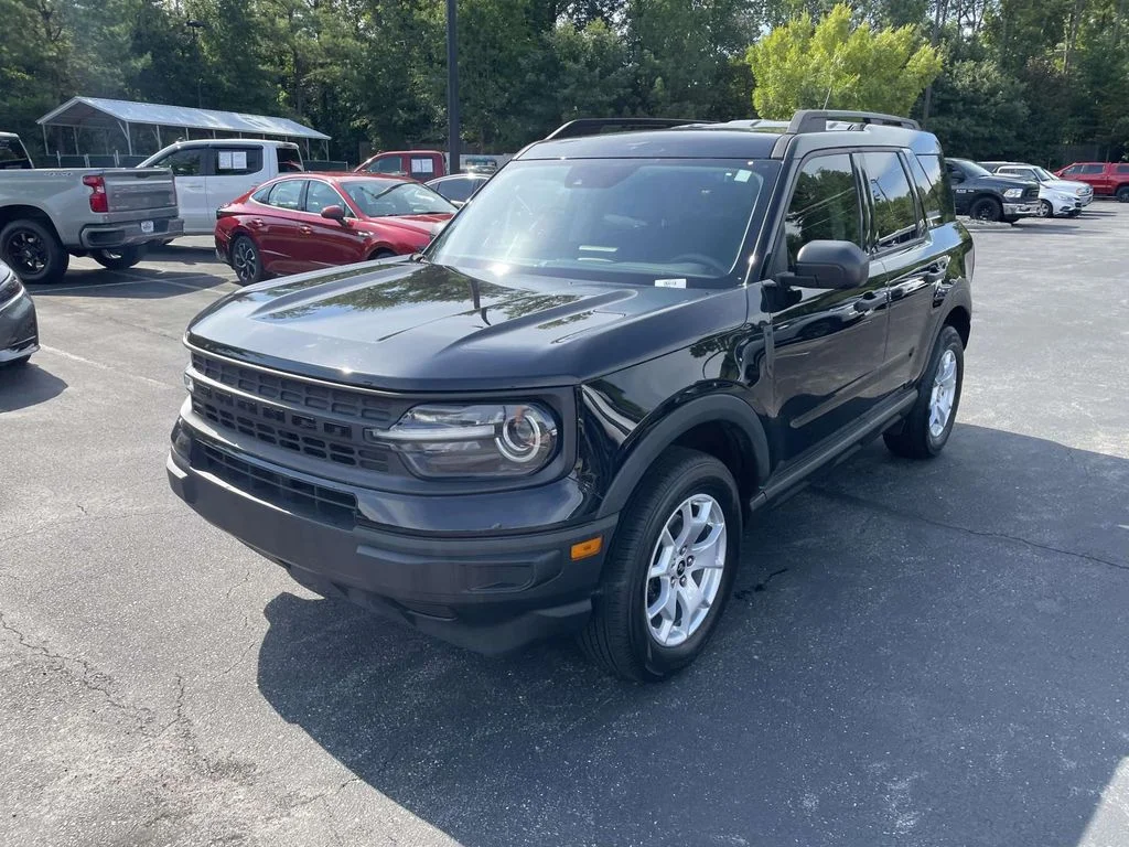 Used 2022 Black Ford Base image 3