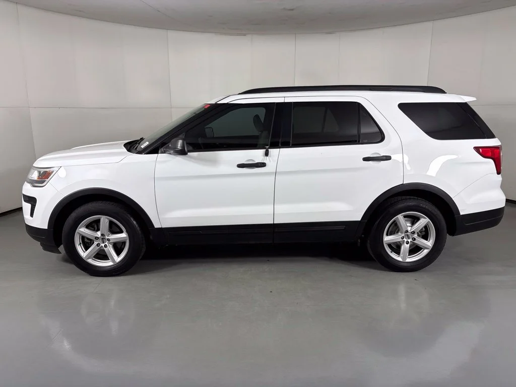 Used 2018 White Ford Base image 5