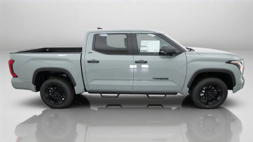 New 2026 Lunar Rock Toyota SR5 image 7
