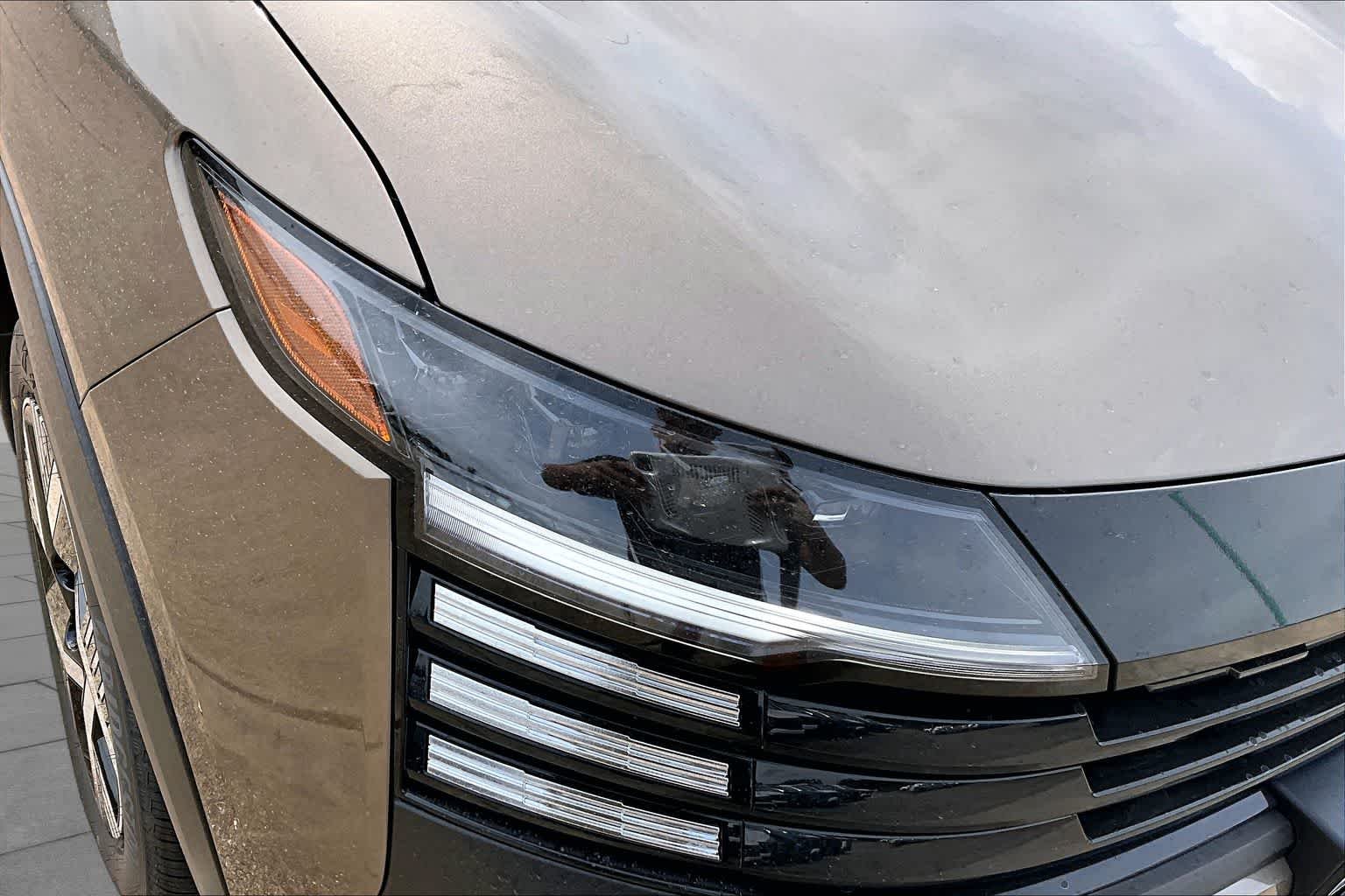 New 2026 Canyon Bronze Metallic Nissan SV image 18