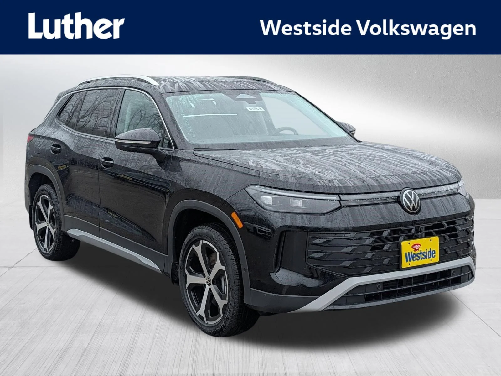 New 2026 Deep Black Pearl Volkswagen SE image 1