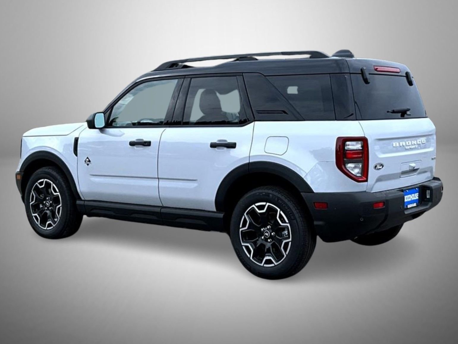 New 2026 Space White Metallic Ford Outer Banks image 7