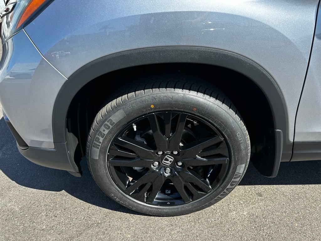 Used 2019  Honda Sport image 10