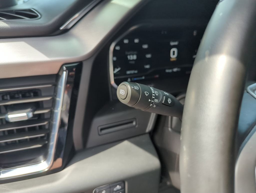 Used 2025 Black GMC Denali image 20