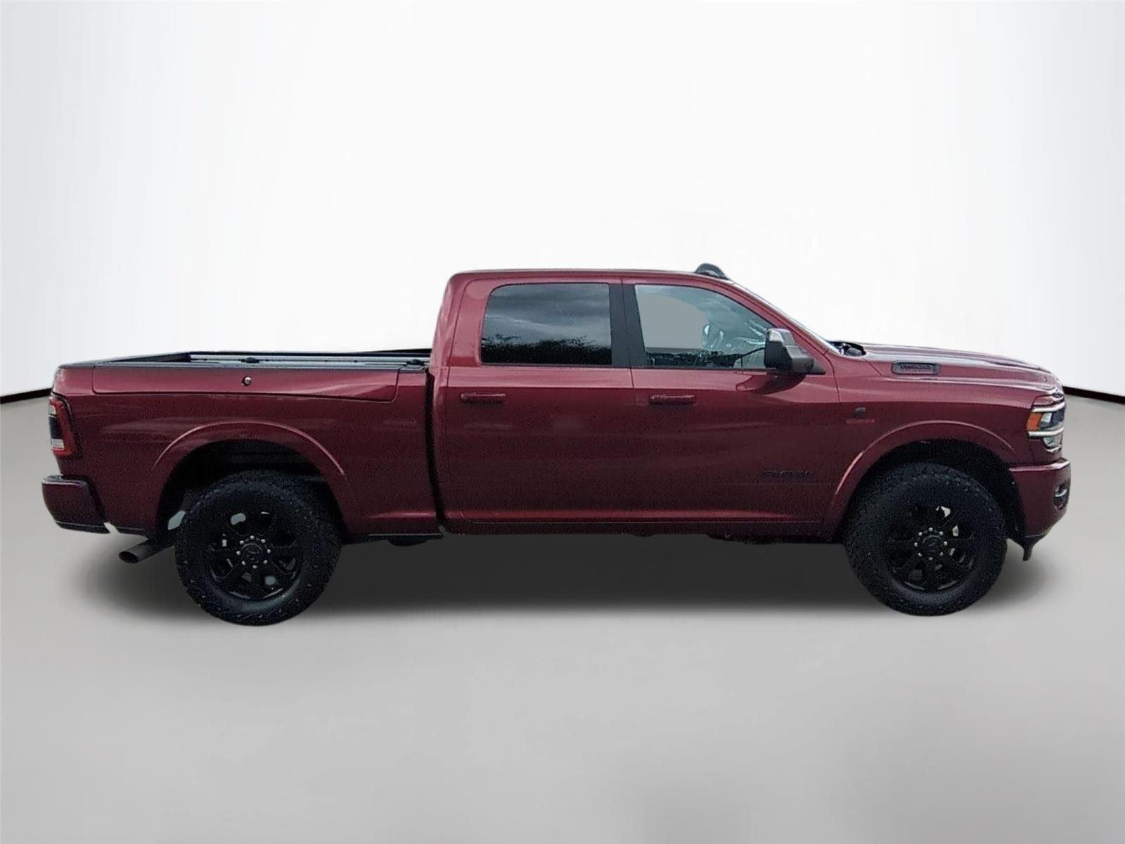 Used 2022 Delmonico Red Pearlcoat Ram Laramie image 6