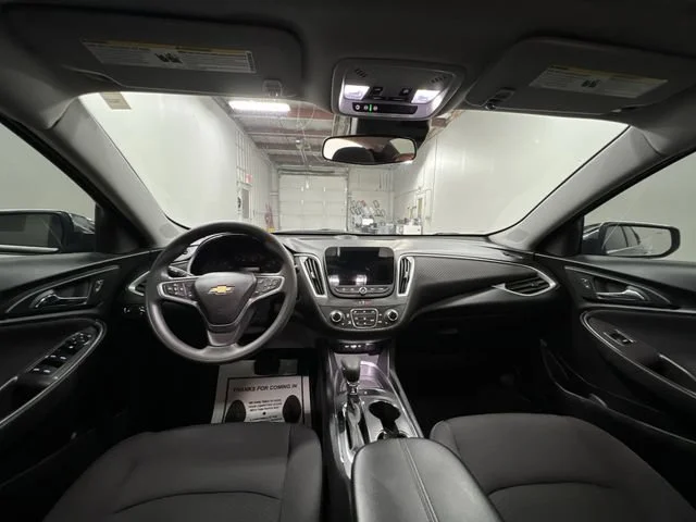 Used 2023 MOSAIC BLACK METALLIC Chevrolet LT image 21