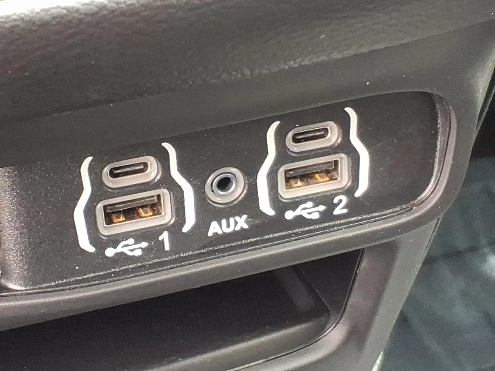 2025 Chrysler Pacifica Select - Photo 8