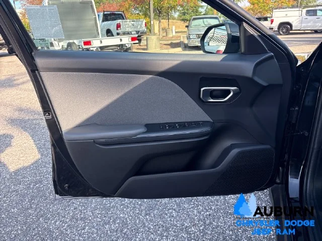 Used 2025 Black Kia EX image 9