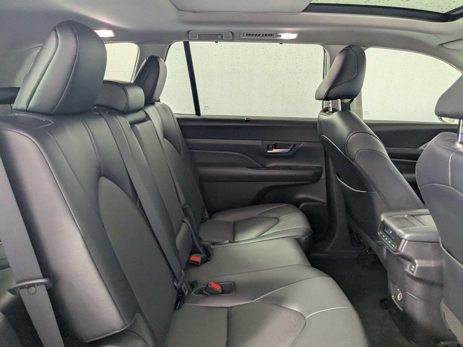 2024 Toyota Grand Highlander XLE - Photo 27