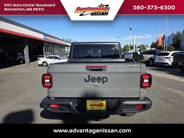 Used 2020 Sting-Gray Clearcoat Jeep Sport S image 4