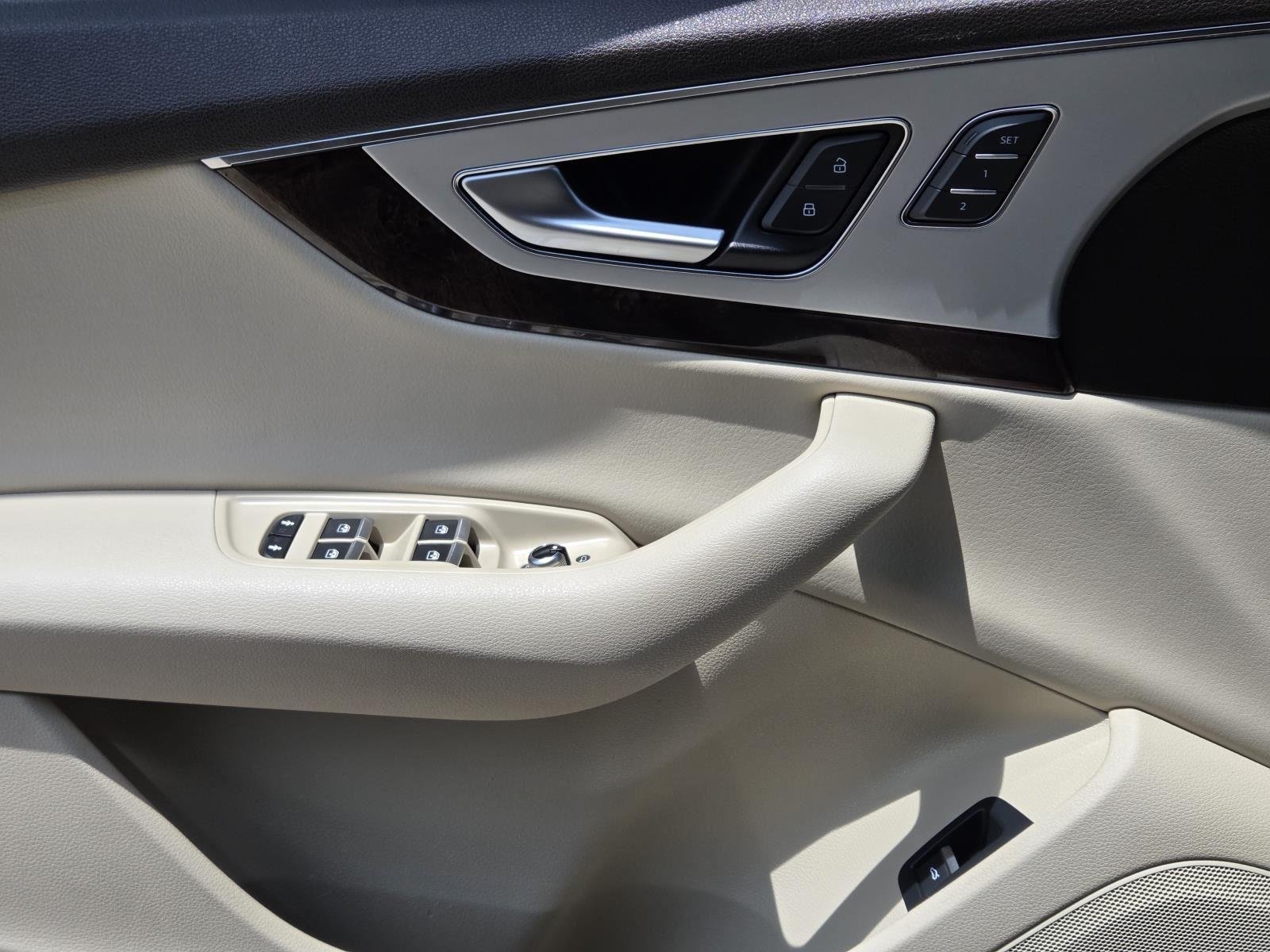 Used 2019 Orca Black Metallic Audi Premium Plus image 29