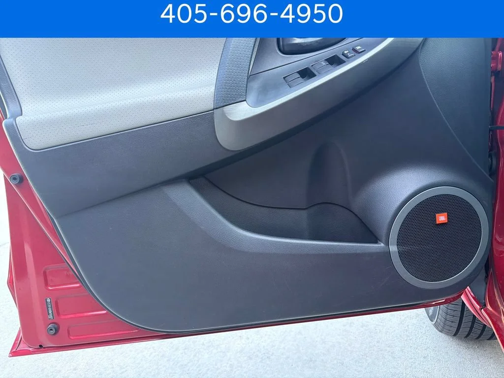 Pre-Owned 2011 Toyota RAV4 Ltd