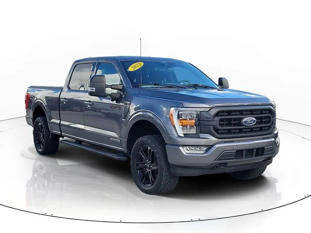 Used 2022 Gray Ford XLT image 3
