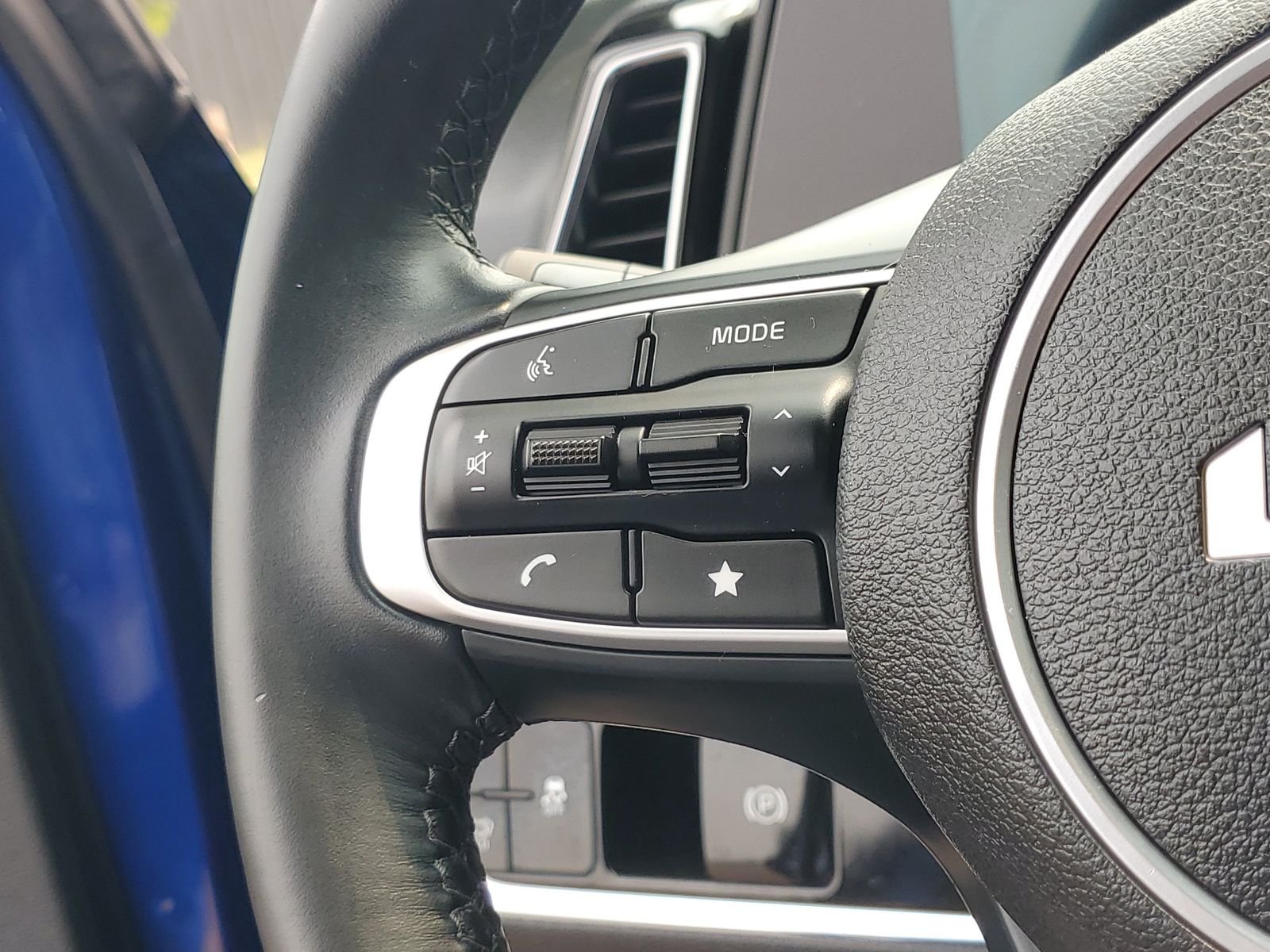Used 2024 Blue Kia X-Line image 17