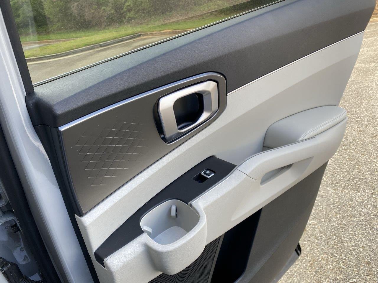 New 2026 Wolf Gray Kia S image 30