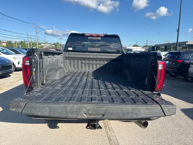 Used 2024 Black GMC Denali image 9