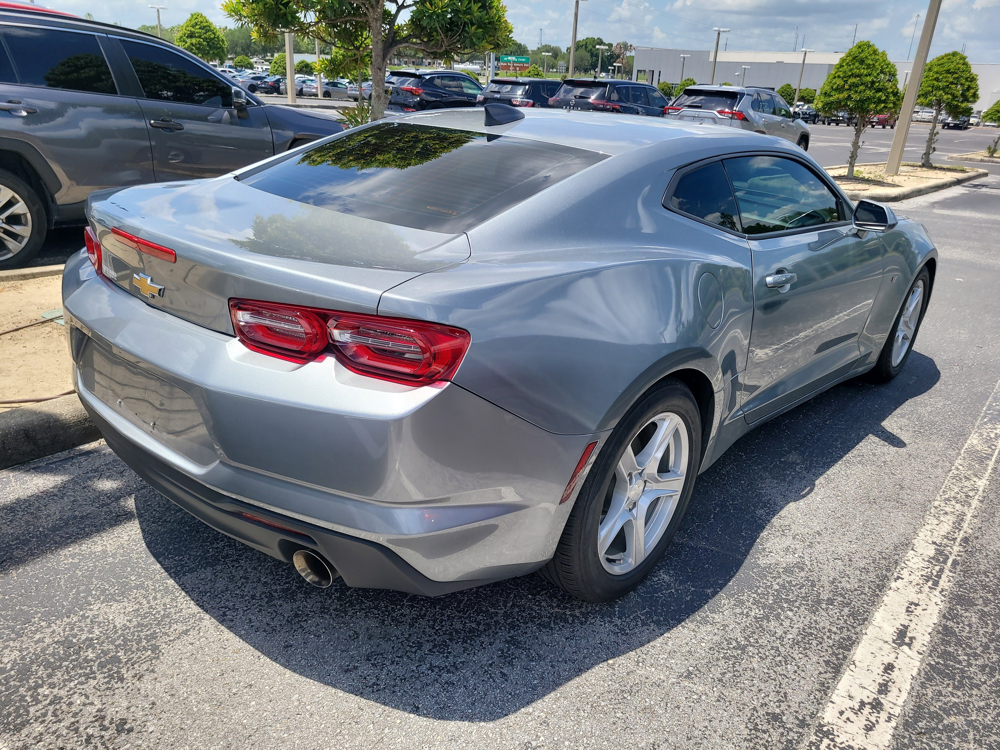 Used 2023 Sharkskin Metallic Chevrolet 1LT image 6