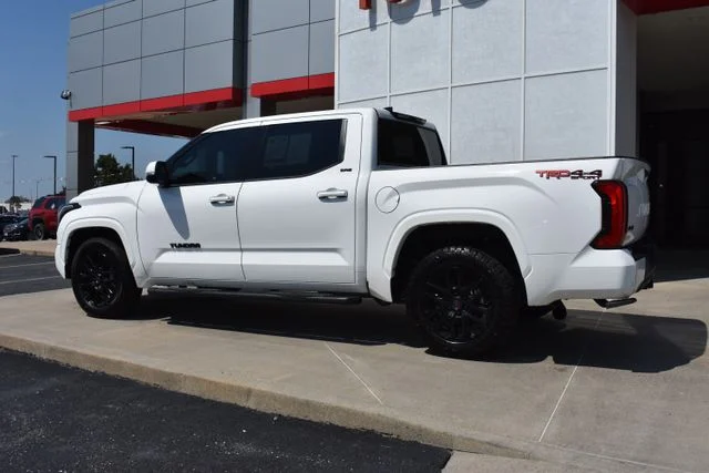 Used 2023 White Toyota SR5 image 7