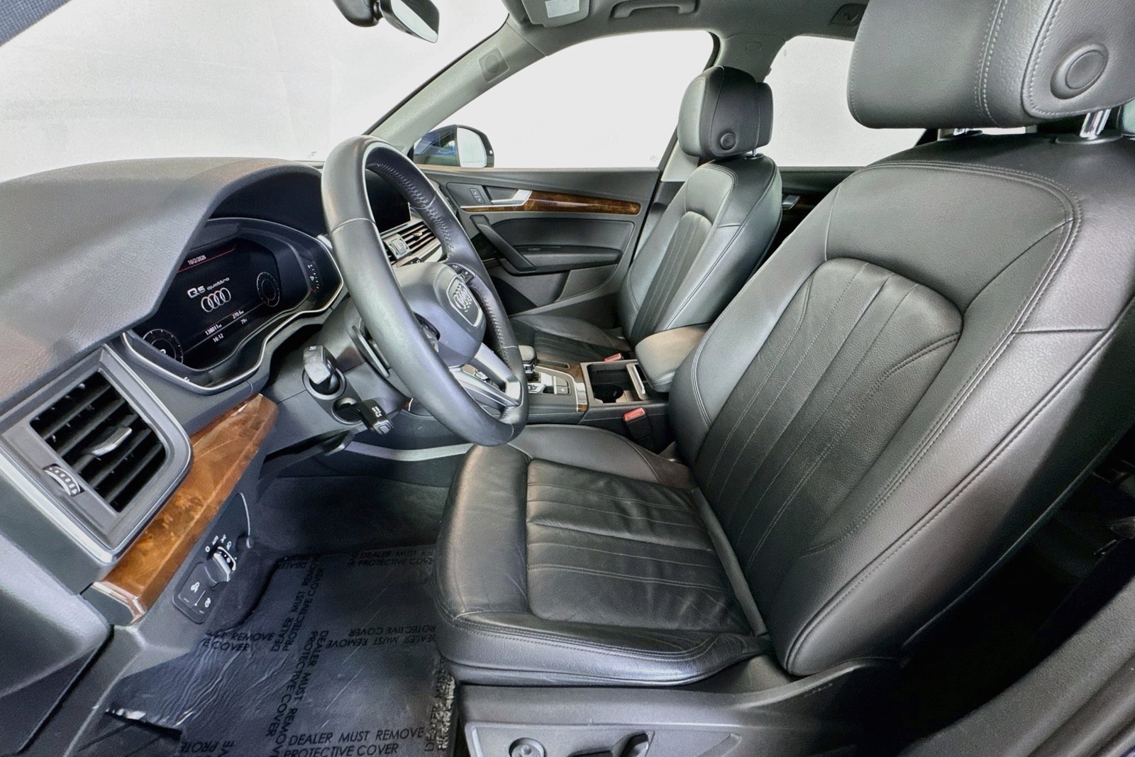 Used 2018 Navarra Blue Metal Audi Premium Plus image 19