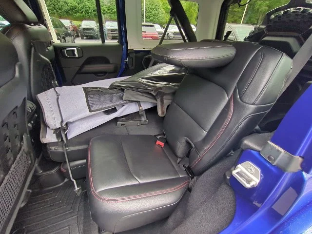 Used 2019 Blue Jeep Unlimited Rubicon image 28