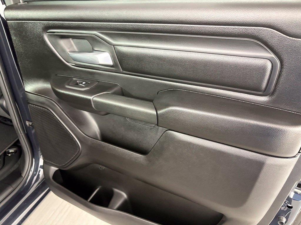 New 2027 Forged Blue Metallic Exterior Paint RAM Express image 40
