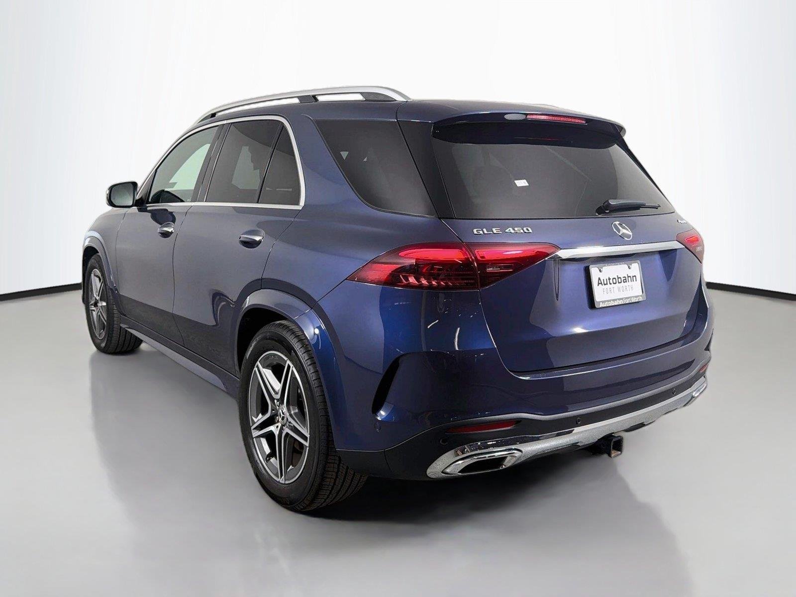 Used 2024 Twilight Blue Metallic Mercedes-Benz GLE 450 image 7
