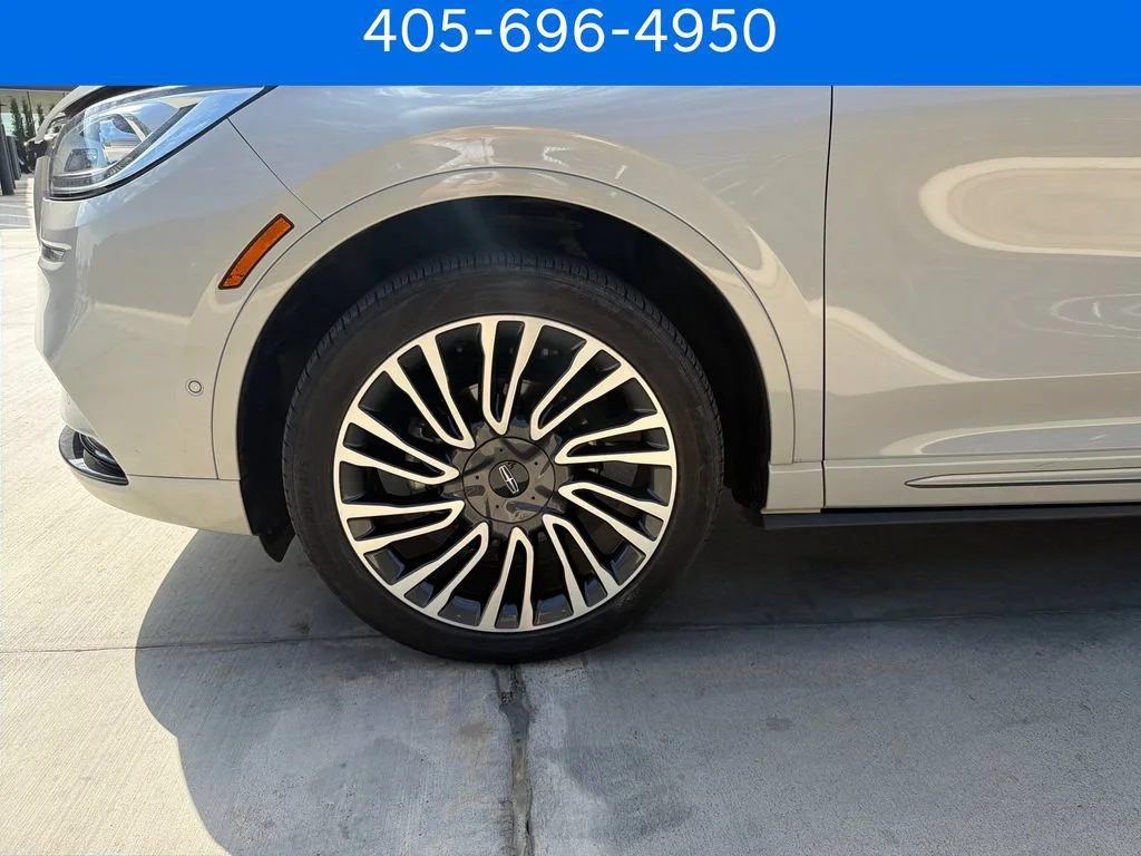 Pre-Owned 2021 Lincoln Corsair Reserve