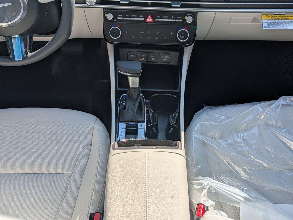 New 2026 Black Hyundai SEL FWD image 20