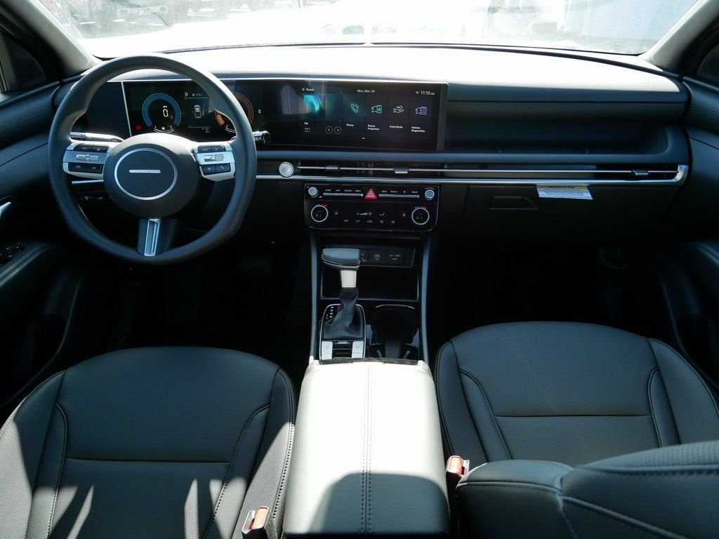 Certified Used 2025 Black Hyundai SEL image 9