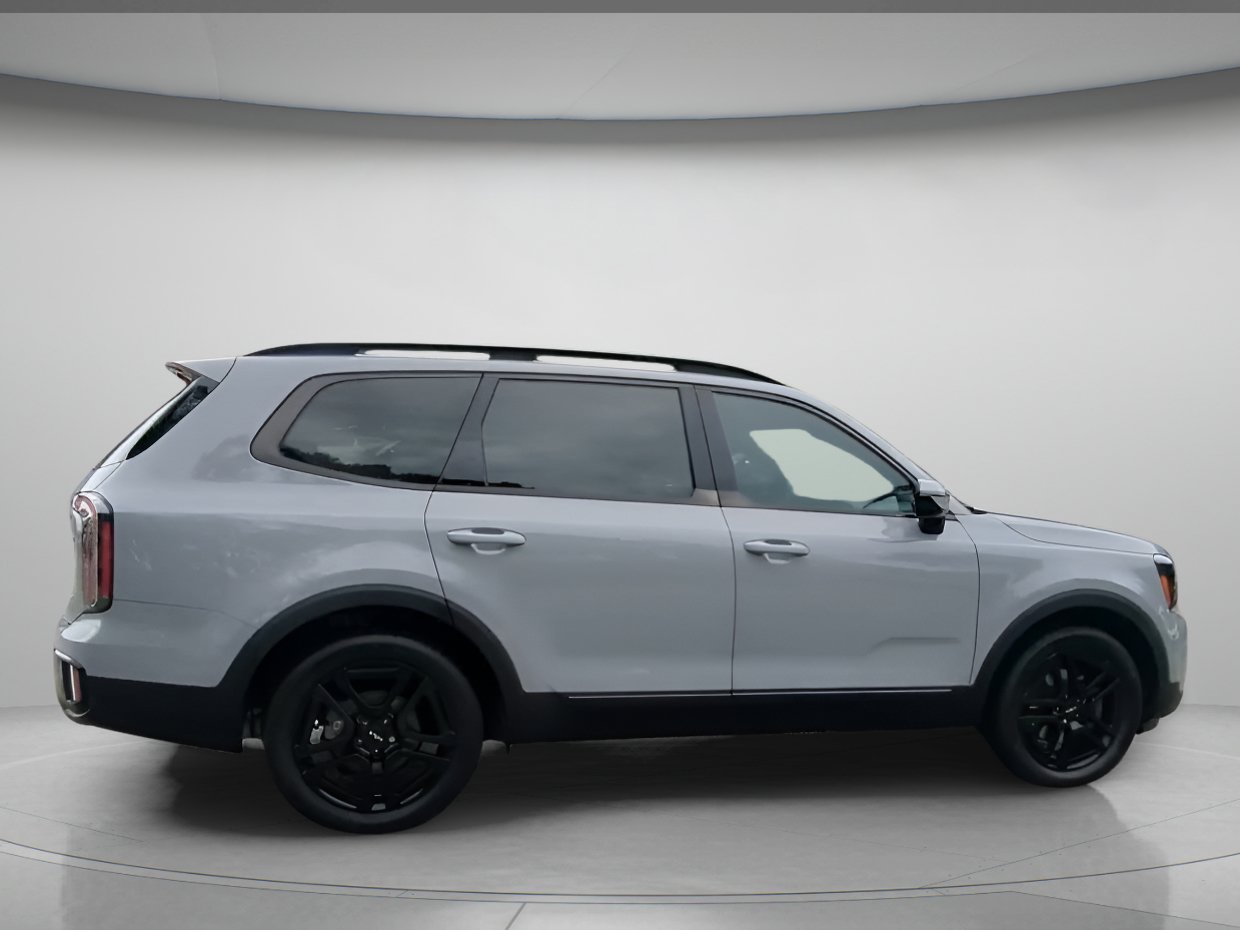 Used 2024 Wolf Gray Kia SX X-Line image 29