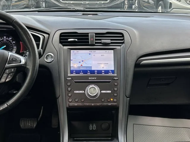 Used 2020 Gray Ford Titanium image 24