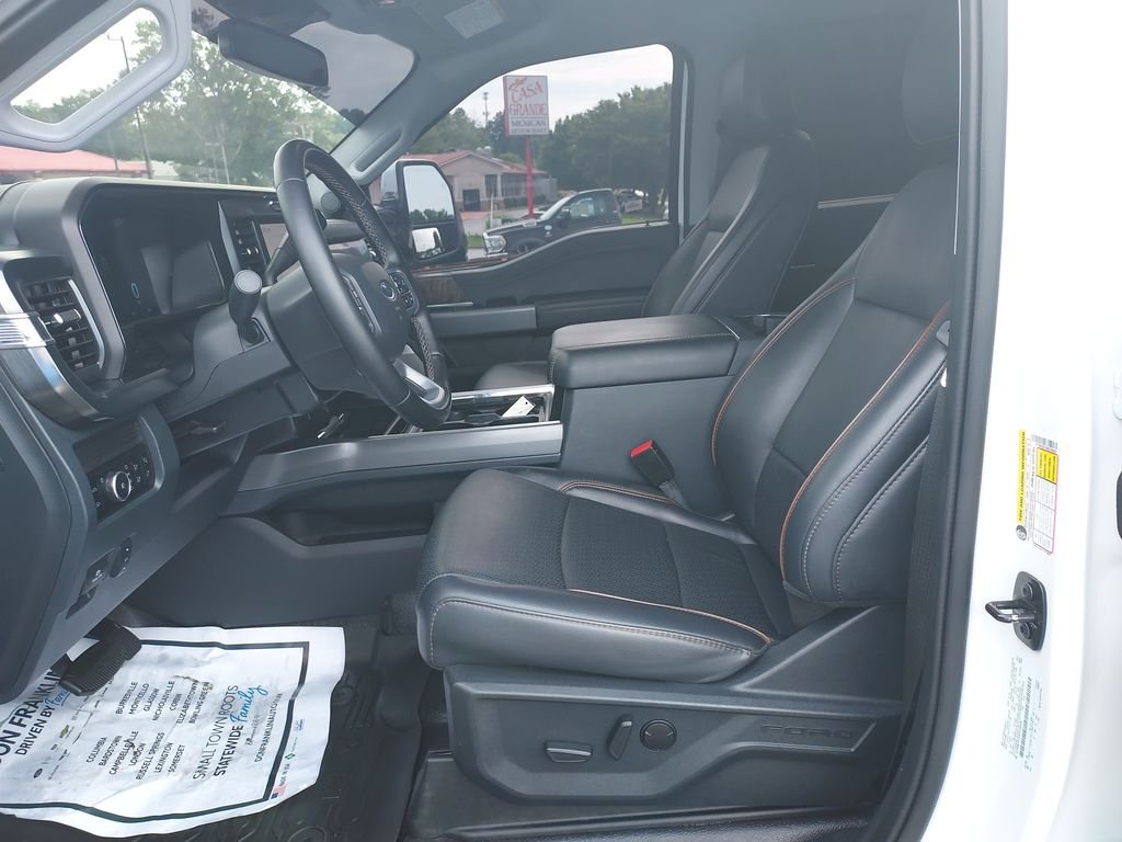 Used 2025 White Ford Lariat image 13