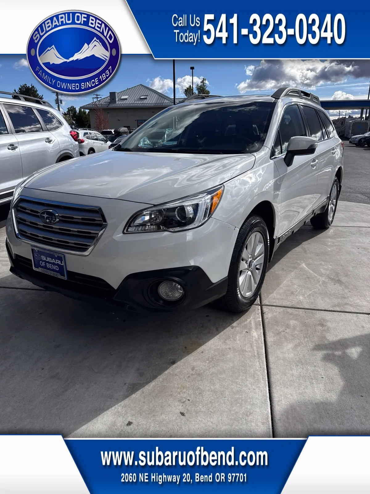 Used 2016 Crystal White Pearl Subaru 2.5i Premium image 1