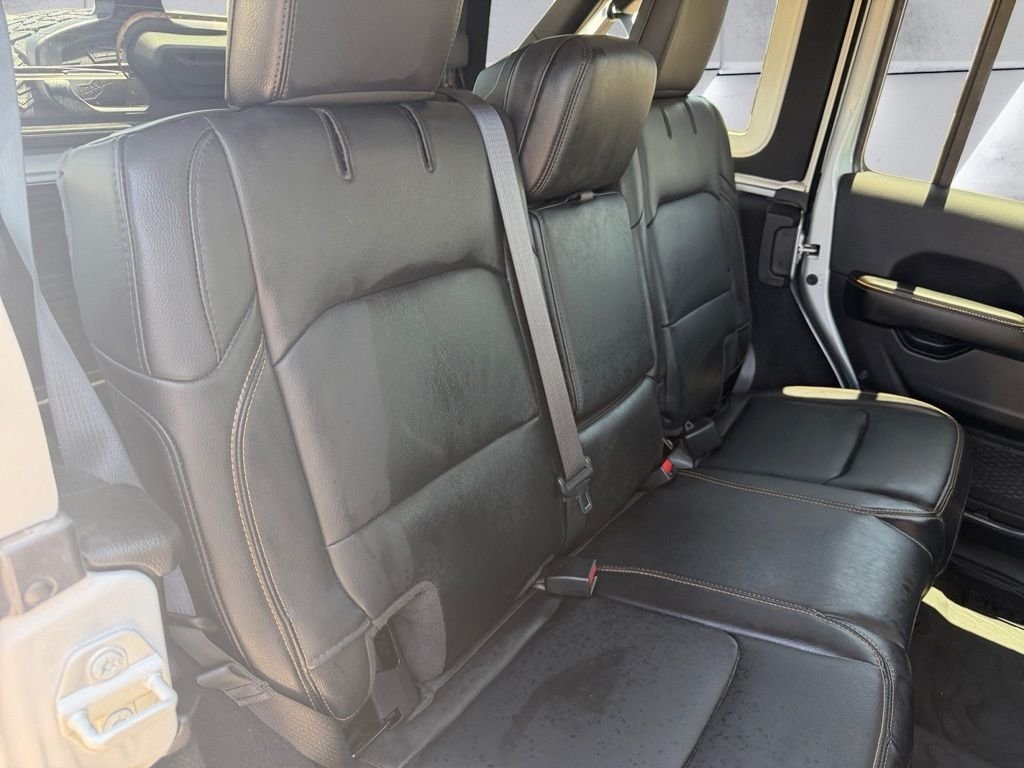 Certified Used 2024 Silver Jeep Sahara image 24