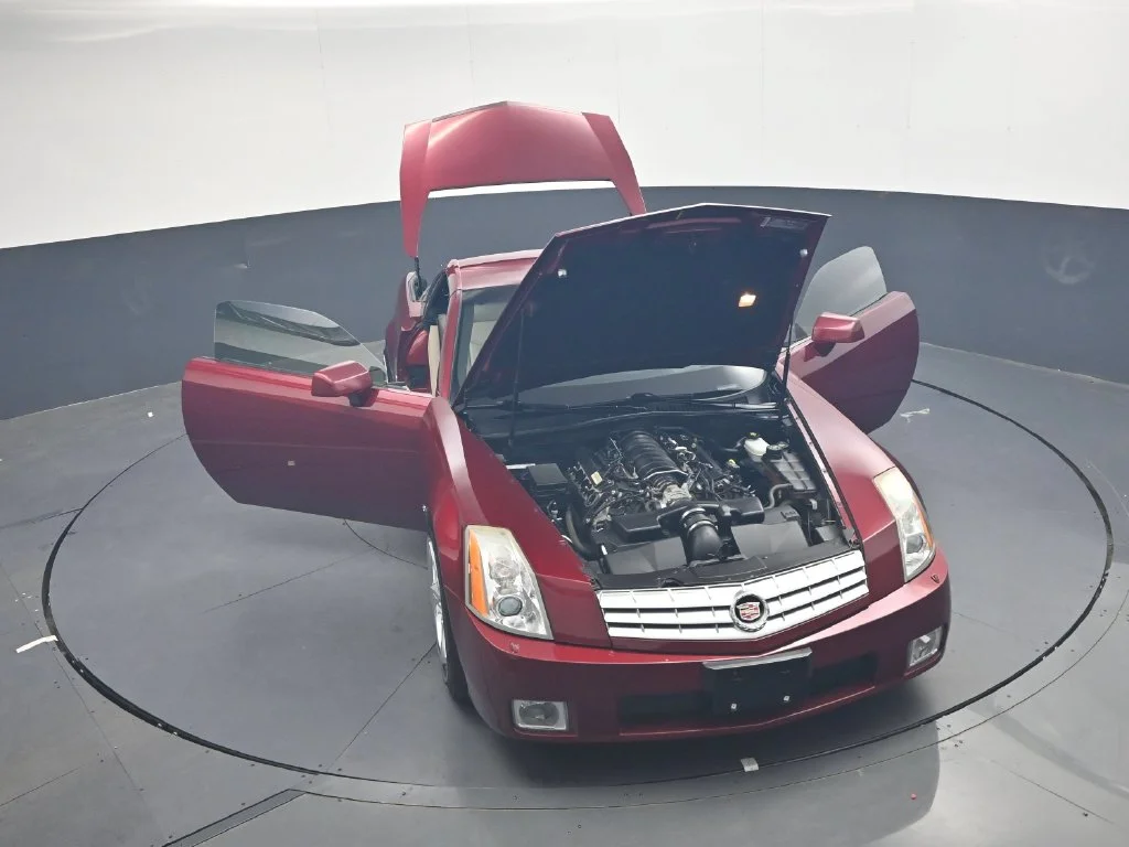 Used 2006 Red Cadillac Base image 36