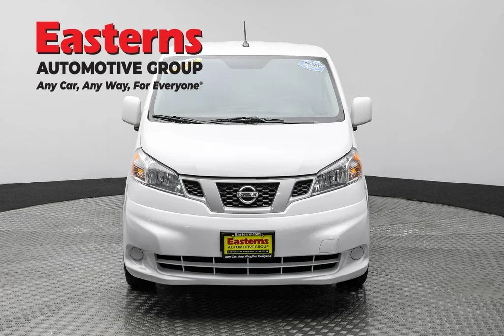 Used 2021 White Nissan SV image 2