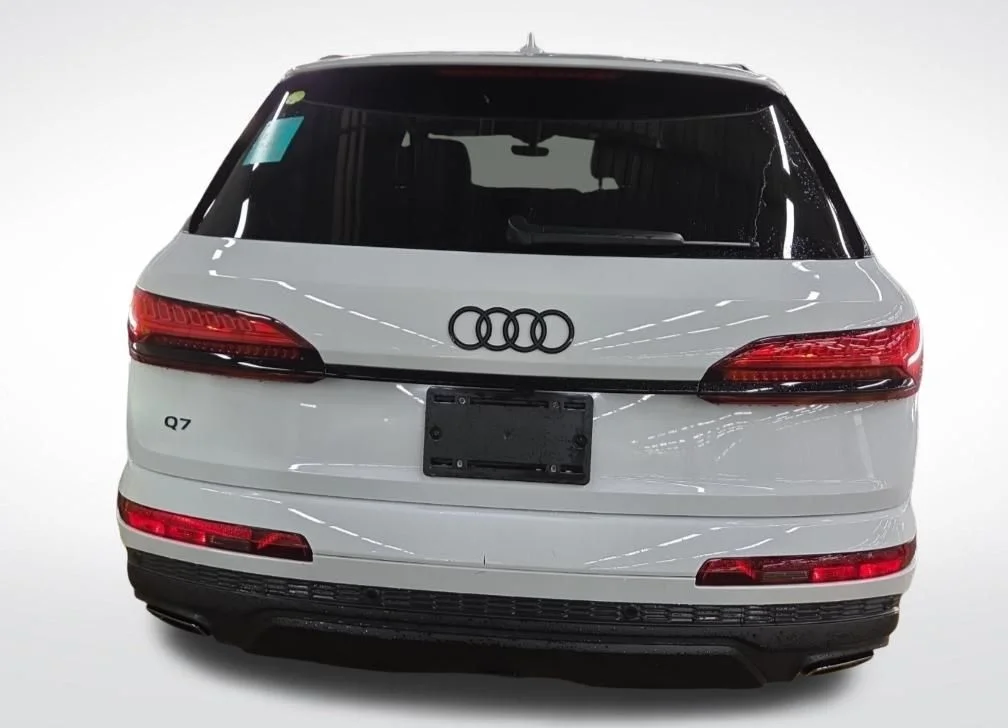 Used 2025 White Audi 55 Premium Plus image 5