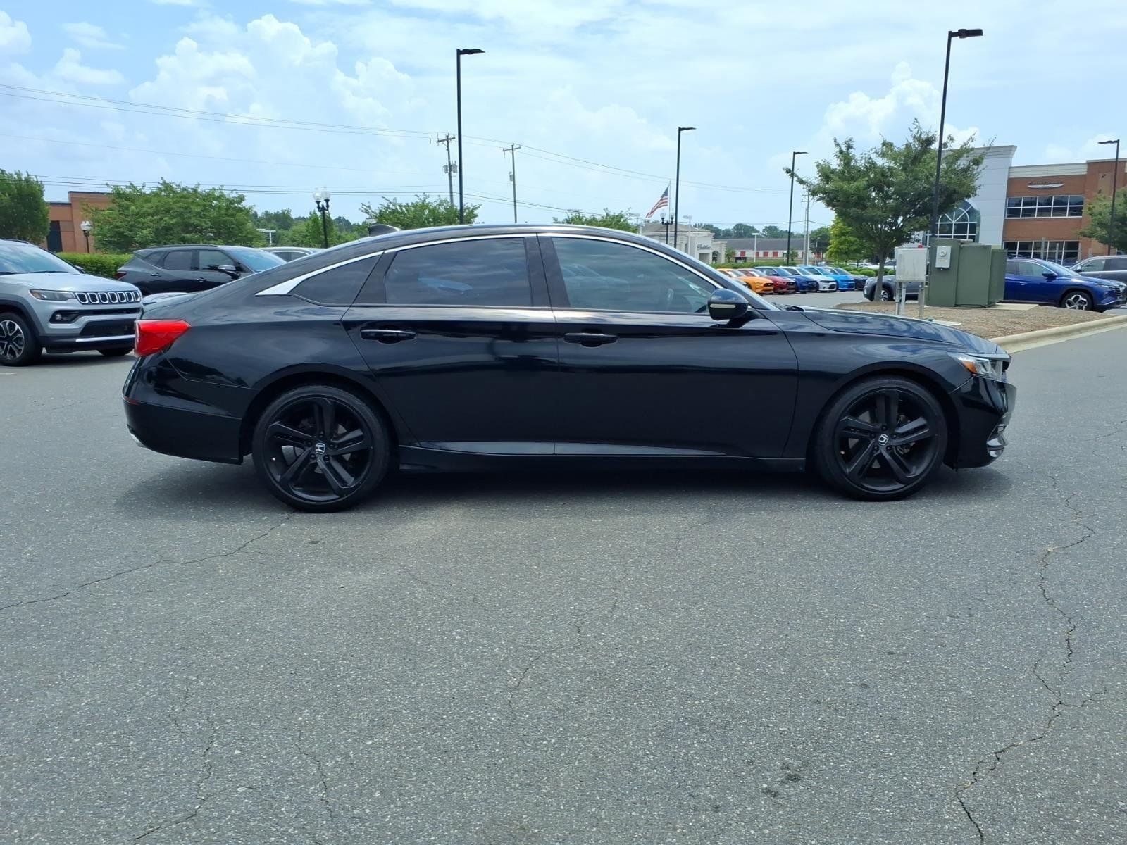 Used 2019 Crystal Black Pearl Honda Sport image 10