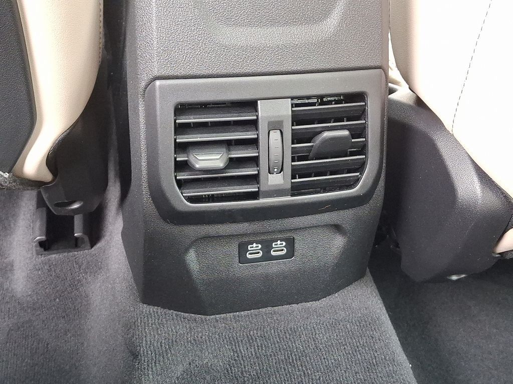 2025 BMW 2 Series 228 - Photo 11