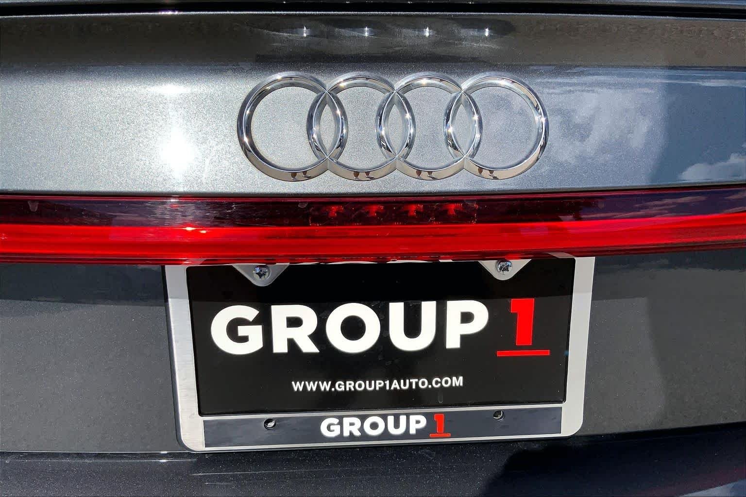 Used 2022 Daytona Gray Pearl Effect Audi Prestige image 19